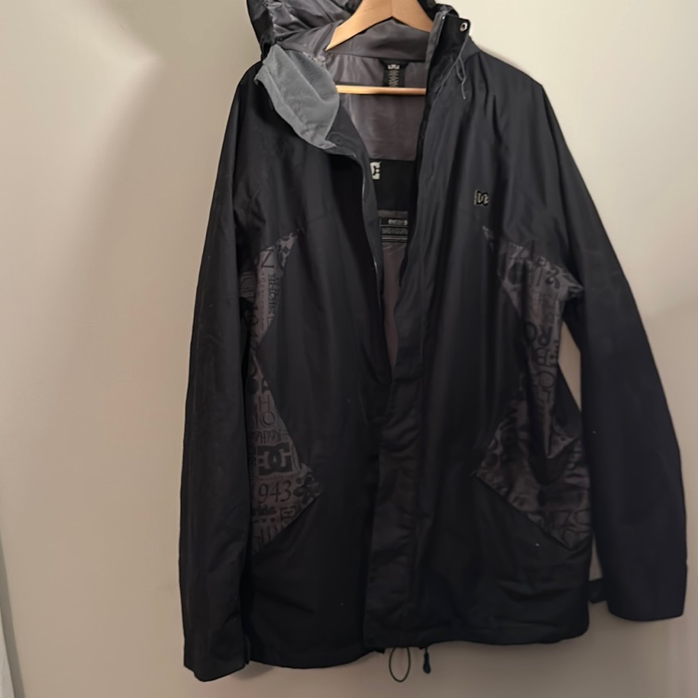 DC snowboarding jacket